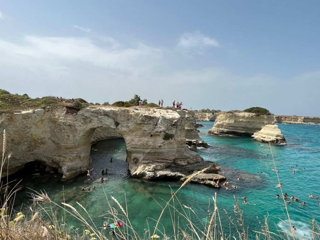 Faraglioni si Sant'Andrea 1